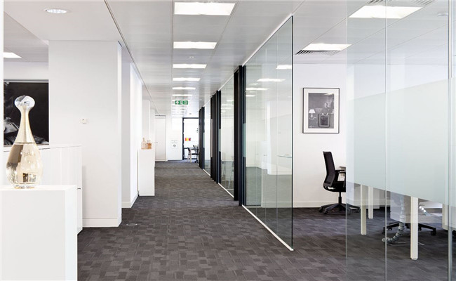 青島辦公室裝修-萬(wàn)科中心