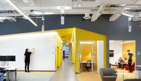 青島慶典公司歐簡(jiǎn)風(fēng)格辦公室裝修效果圖